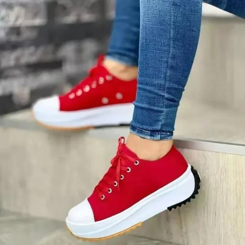 Megan | Casual Charm Sneakers