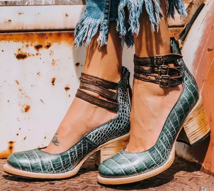 Zoe | Elegant Boots